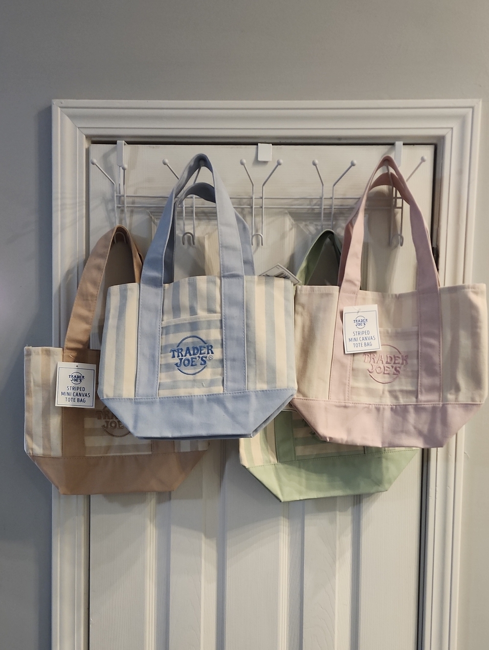 NWT Trader Joe’s Pastel Striped Mini Canvas Tote Bags (Set of 4) Summer 2026